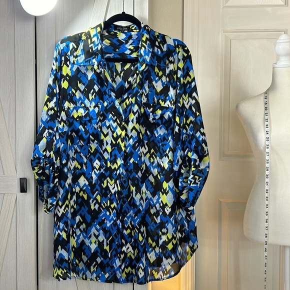 Melissa Paige Button Up Black/Blue/Yellow Patterned Tab Sleeve Blouse Sz 1X - Picture 1 of 11